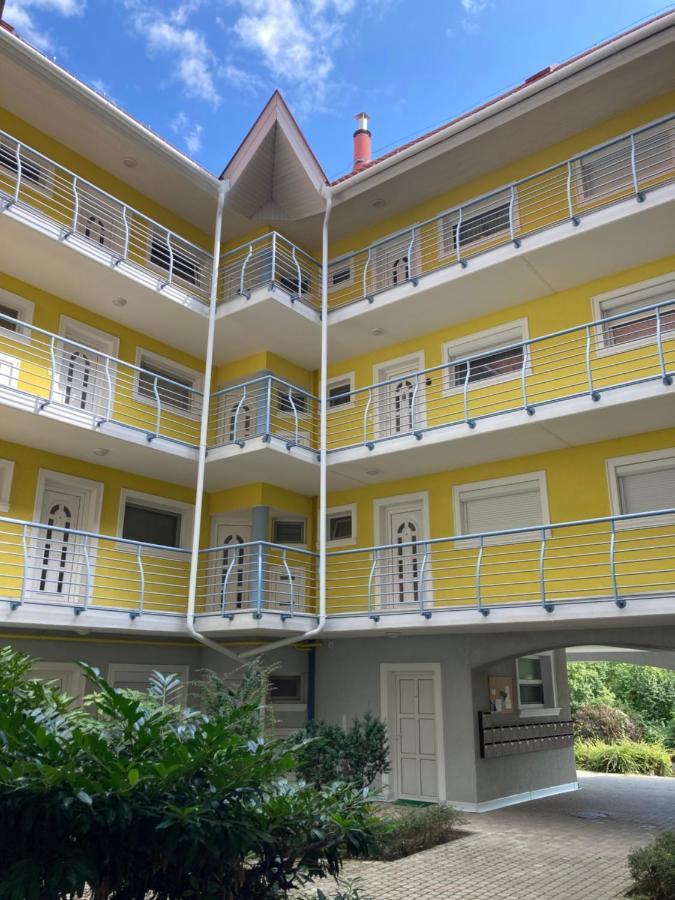 Libellula Apartman Hévíz 外观 照片