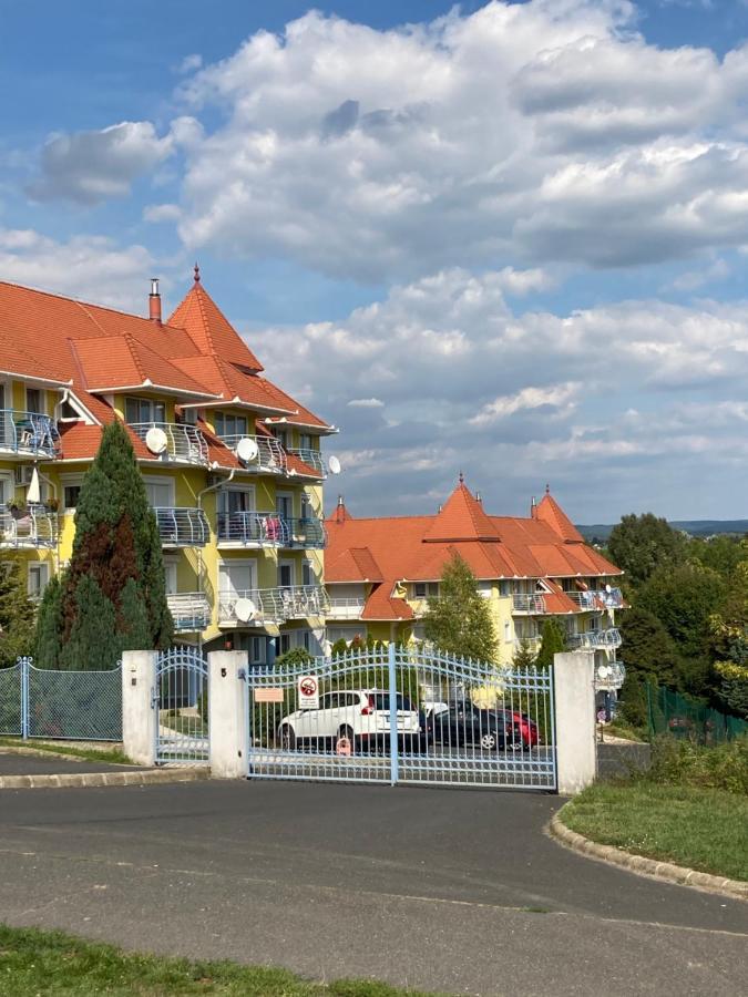 Libellula Apartman Hévíz 外观 照片